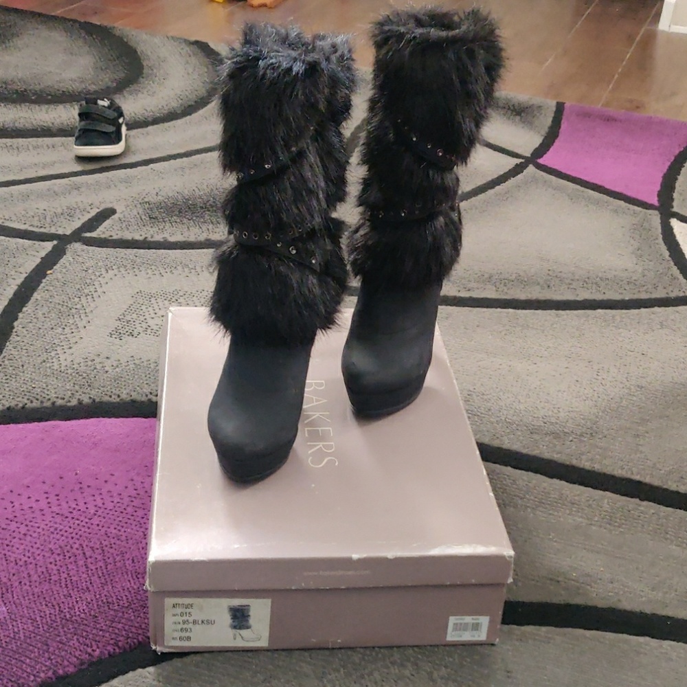 Baker's boots with fur